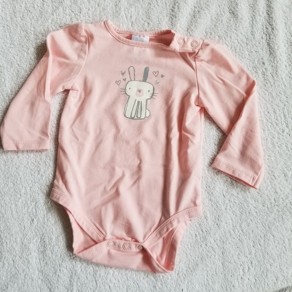 Dylan & Abby Bunny Onesie with Pants Size 6-9 M - Picture 3 of 5